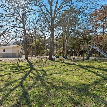 Ruby Dell Ranch - Just 10 Mins From Downtown Waco Villa Buitenkant foto