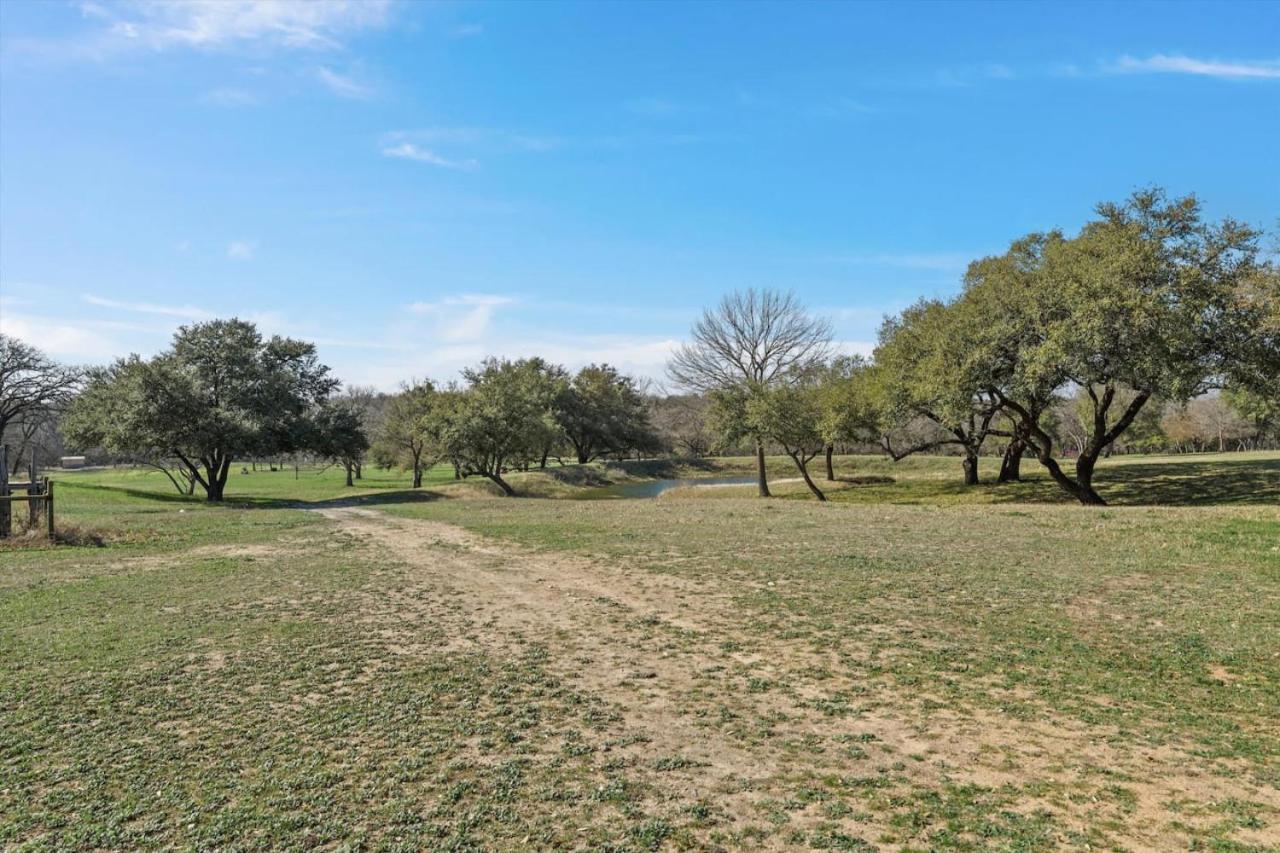 Ruby Dell Ranch - Just 10 Mins From Downtown Waco Villa Buitenkant foto